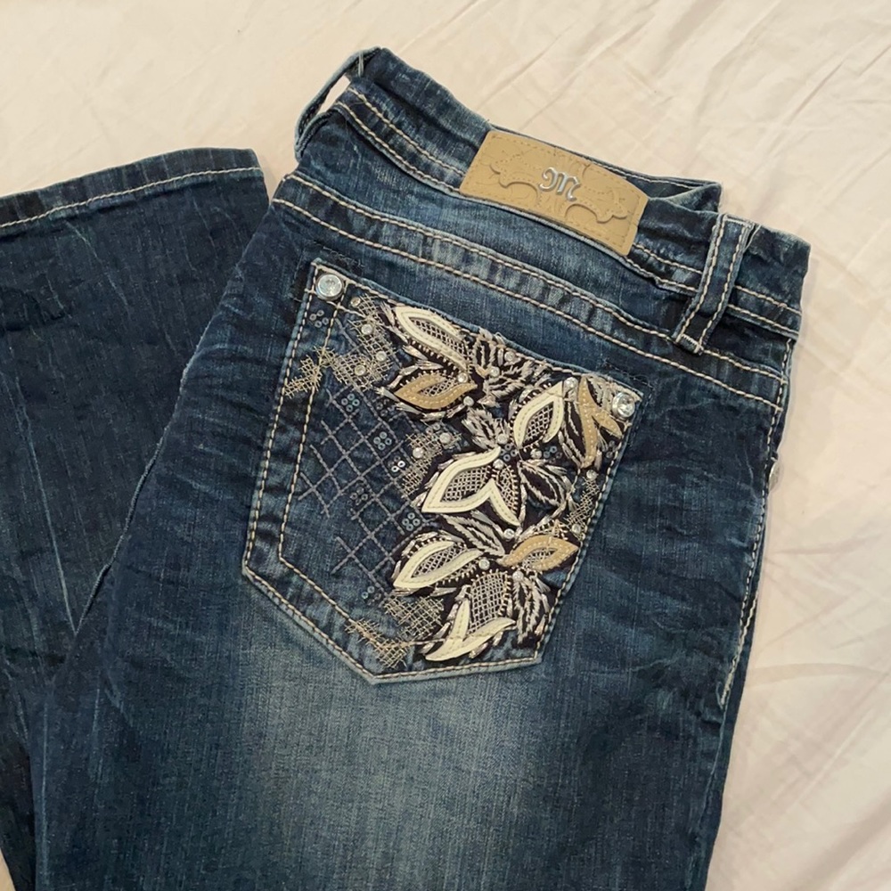 Miss me mid rise easy crop jeans size 31